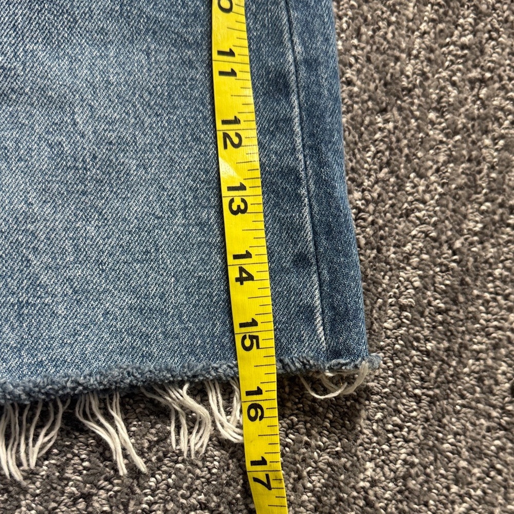 Levi’s Denim Deconstructed Mini Skirt w/ Raw Hem Size 26 Boho Y2K Indie 80s 90s - Picture 9 of 9